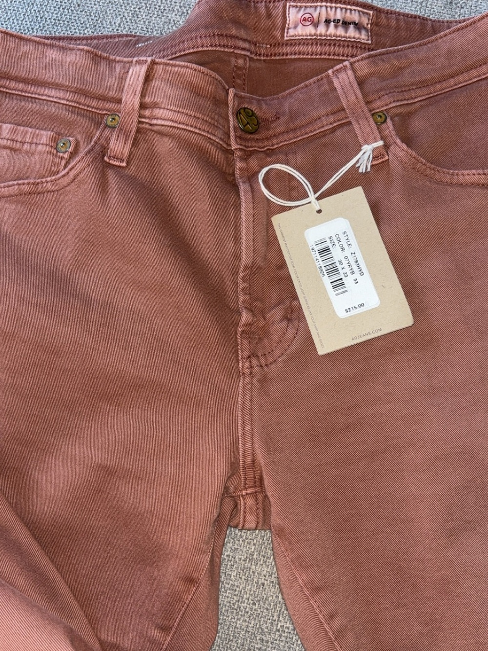 AG Adriano Goldschmied Straight Jeans NWT 30X33 MSRP $215
